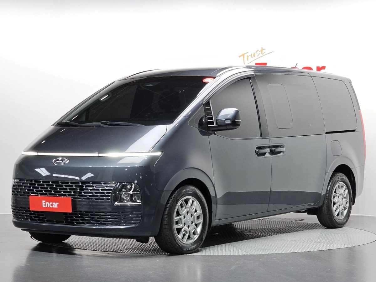 HYUNDAI STARIA  2021
