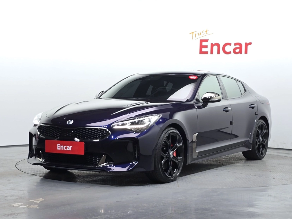 KIA STINGER  2020