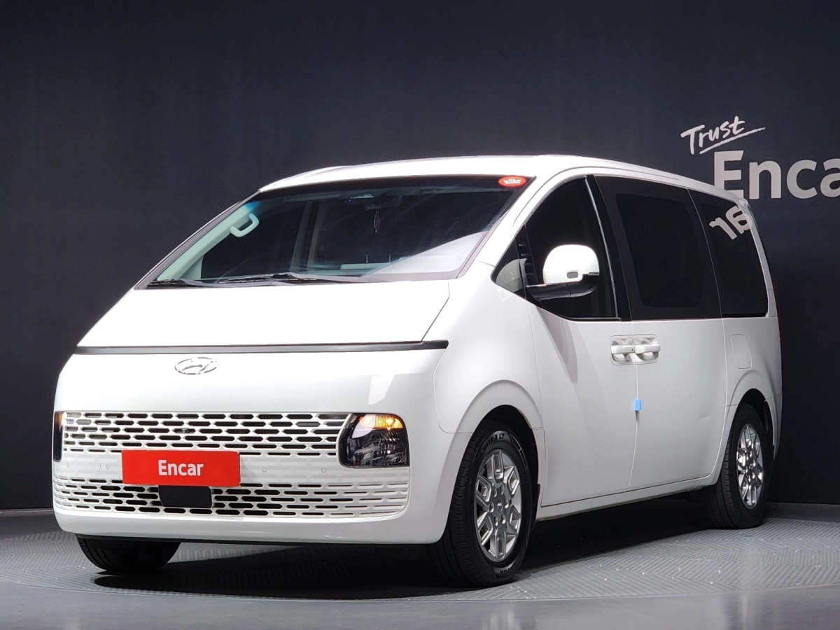 HYUNDAI STARIA 2022