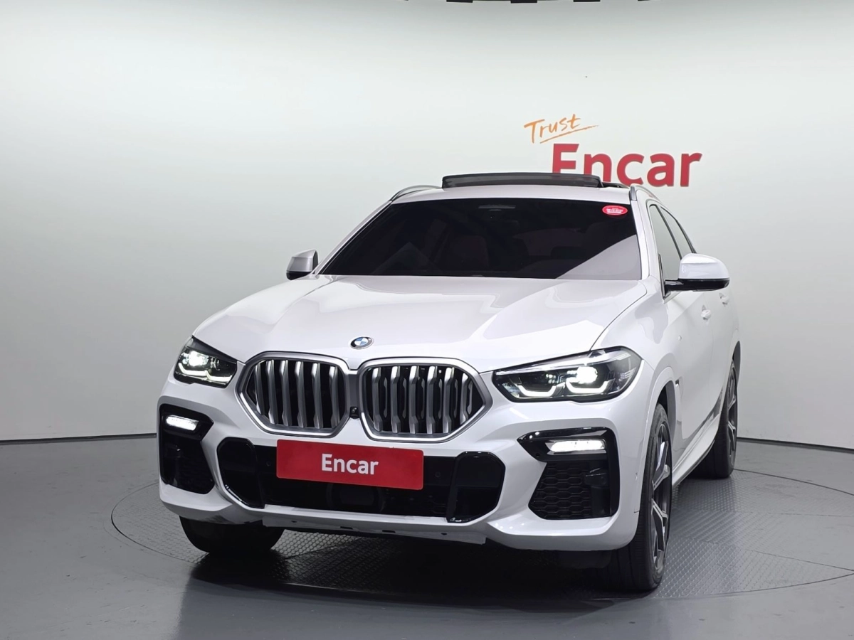 BMW X6 G06