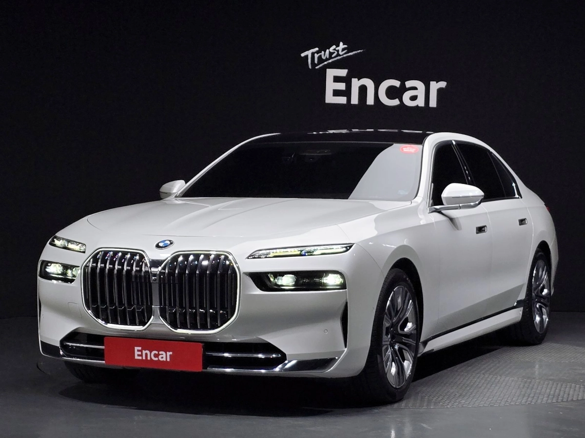 BMW 7-SERIES G70 2022