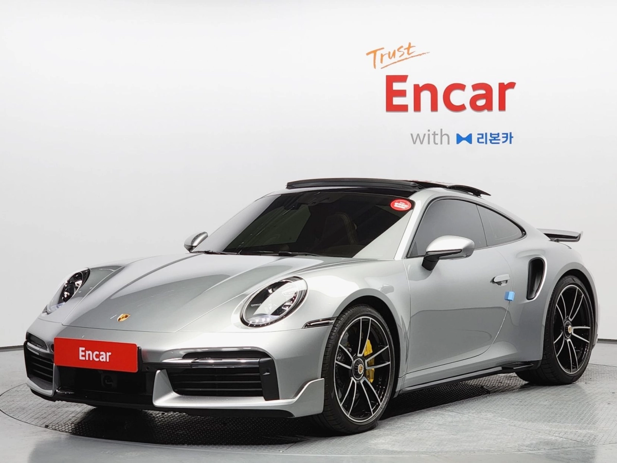 PORSCHE 911 992  2024