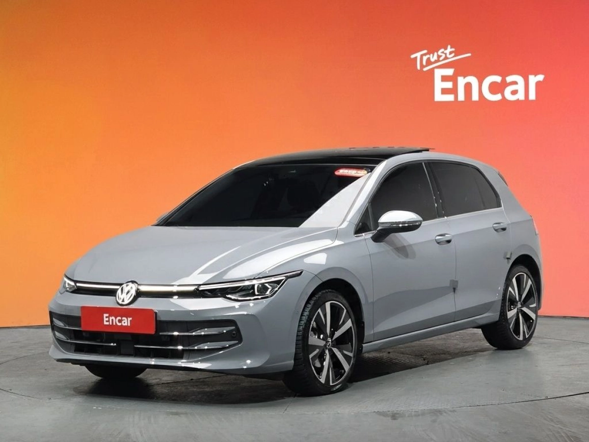 VOLKSWAGEN GOLF 2025