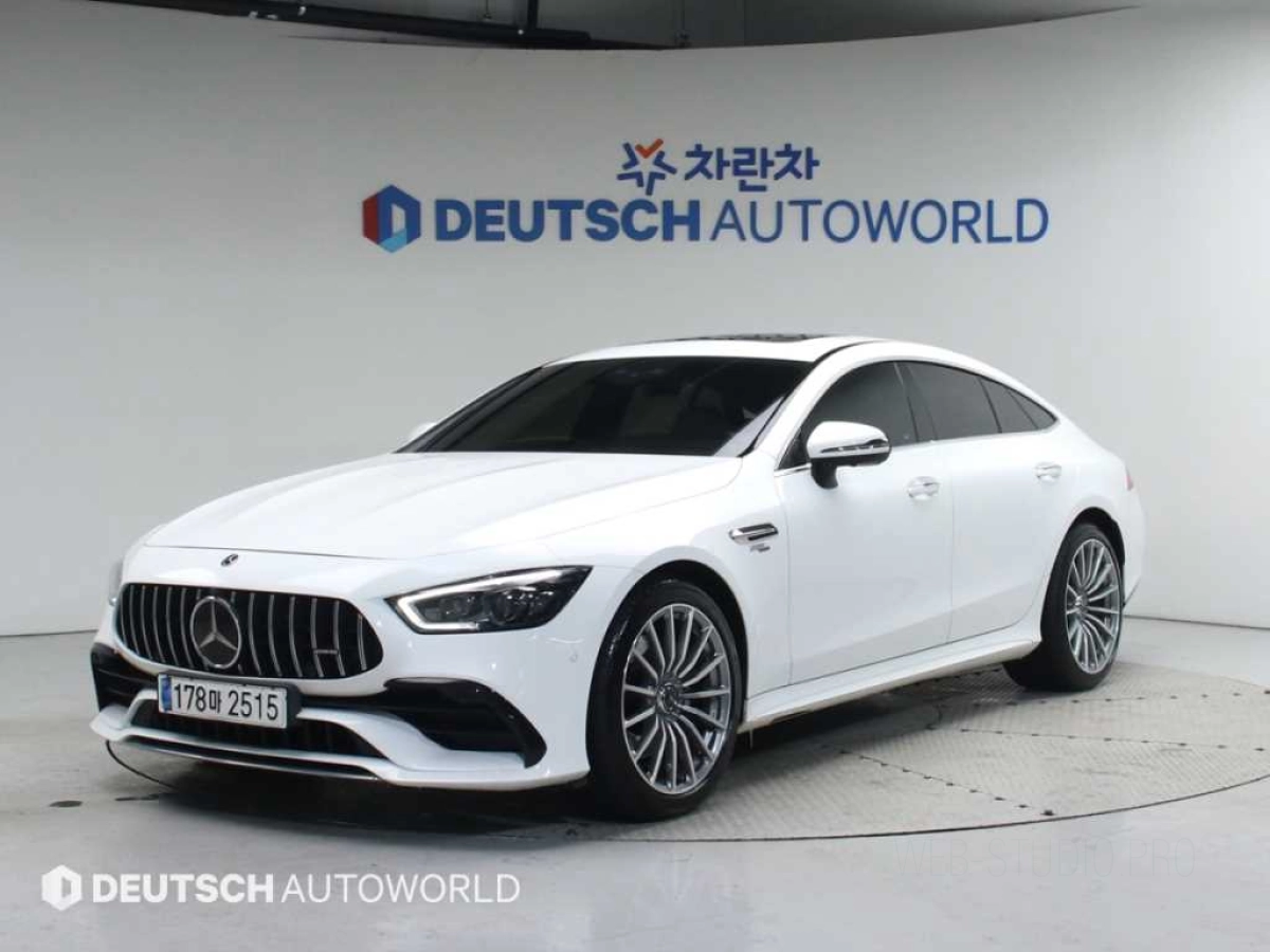 MERCEDES BENZ AMG GT