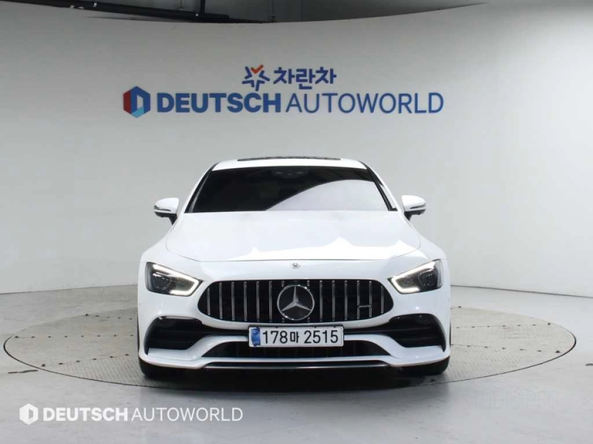 MERCEDES BENZ AMG GT