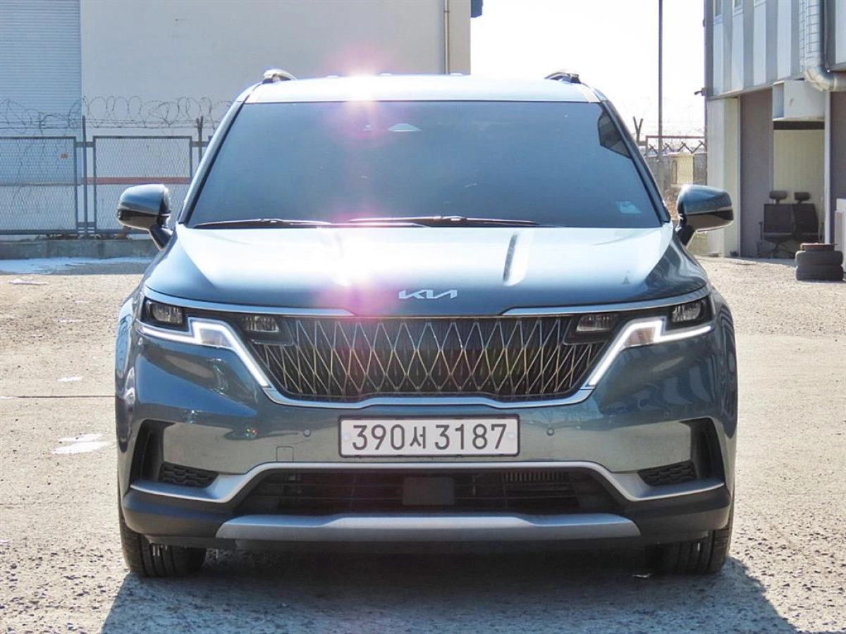 KIA CARNIVAL 2021
