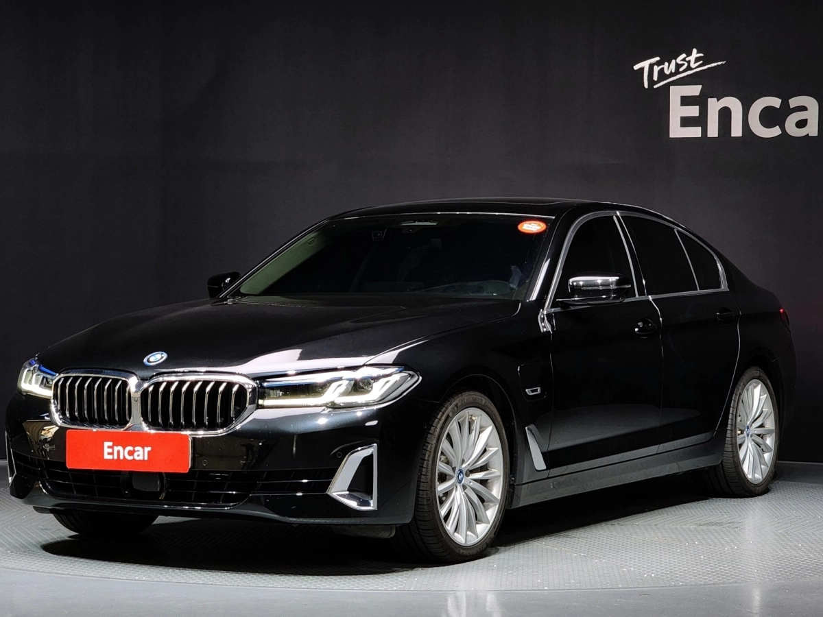 BMW 5-SERIES G30 2023