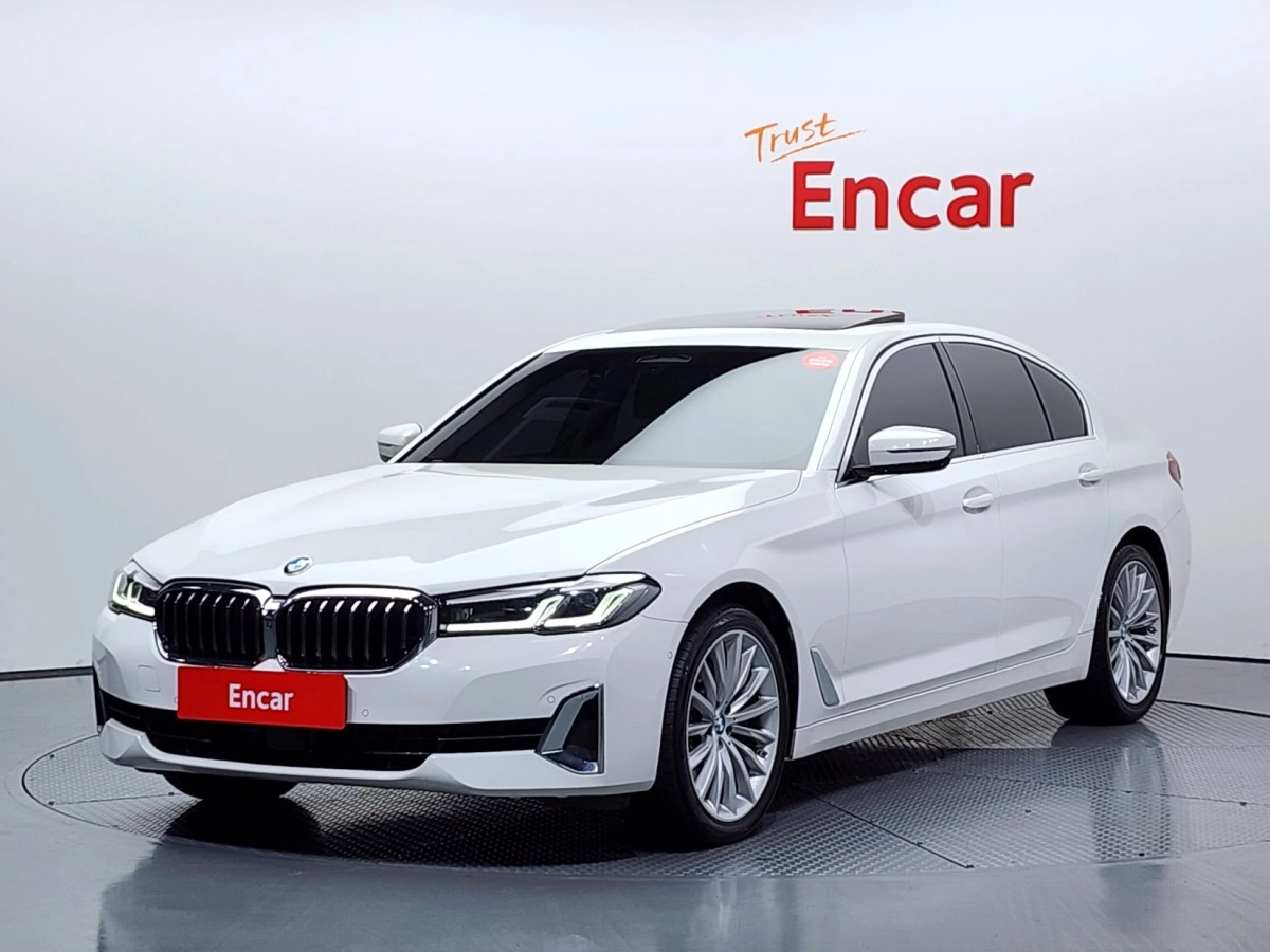 BMW 5-SERIES G30 2023