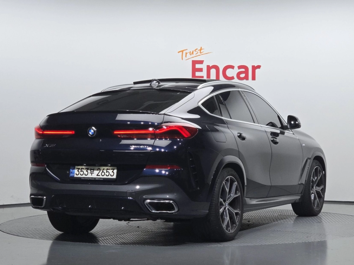 BMW X6 G06
