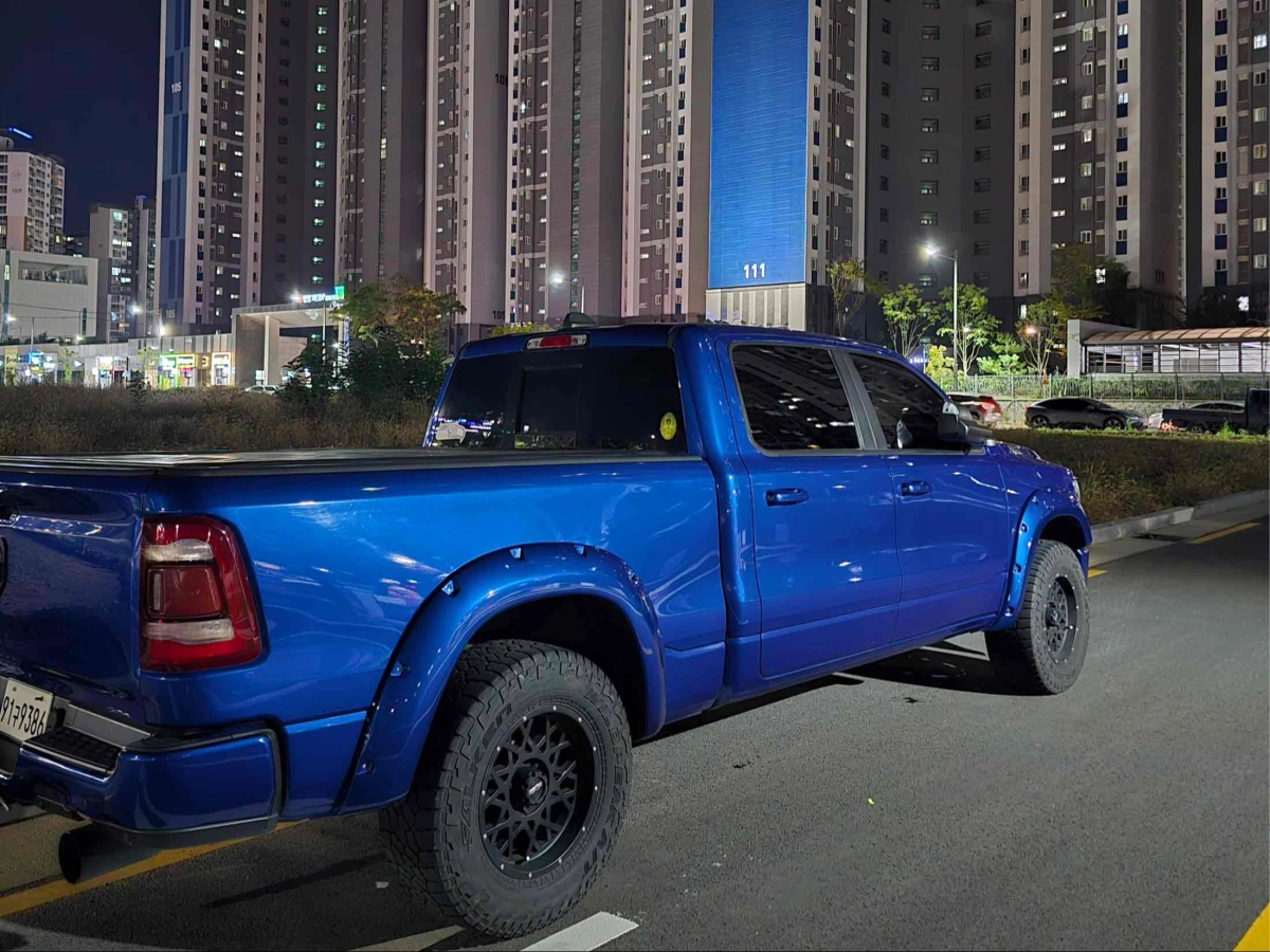 DODGE RAM PICK UP  2019