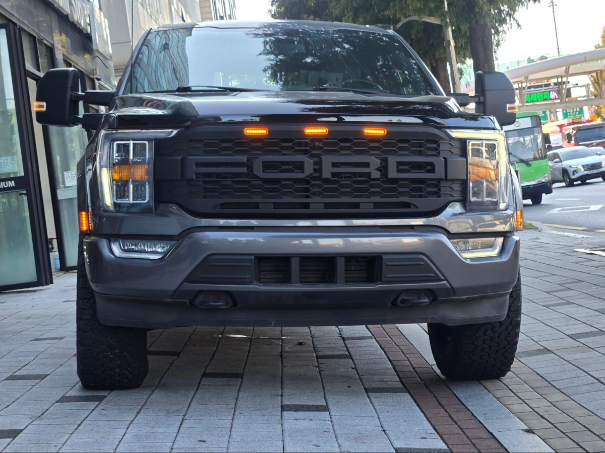 FORD F150