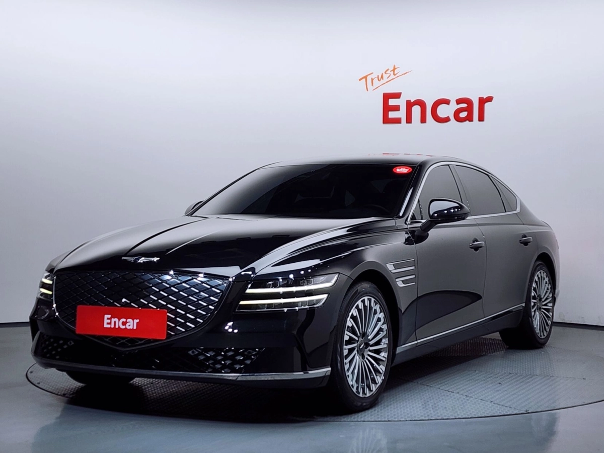 GENESIS ELECTRIC G80 RG3  2022