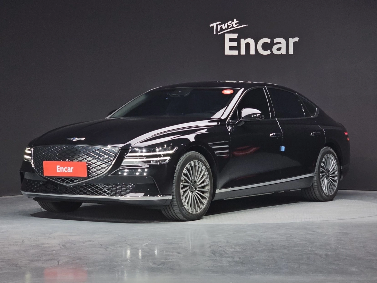 GENESIS ELECTRIC G80 RG3  2022