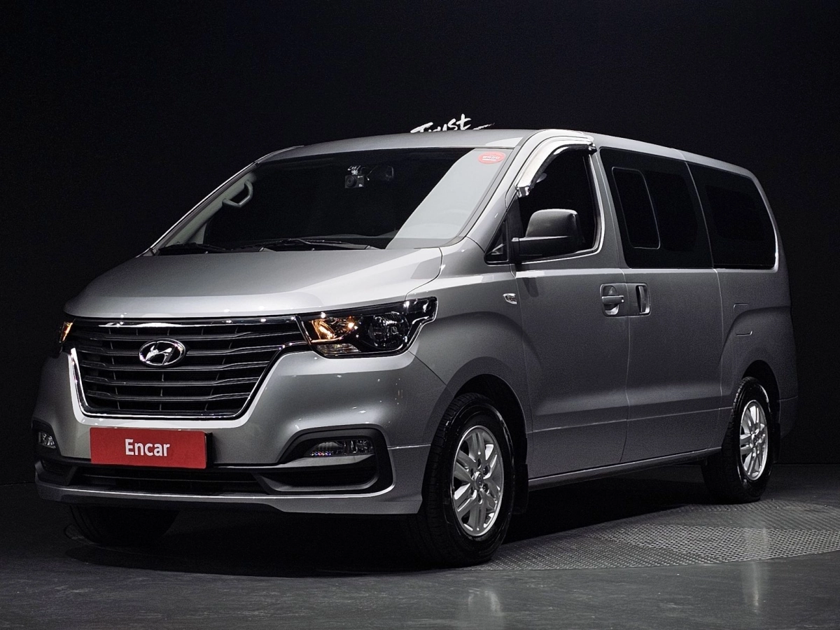 HYUNDAI STAREX GRAND