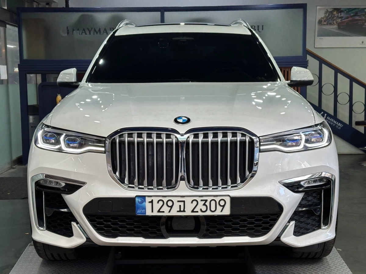 BMW X7 G07