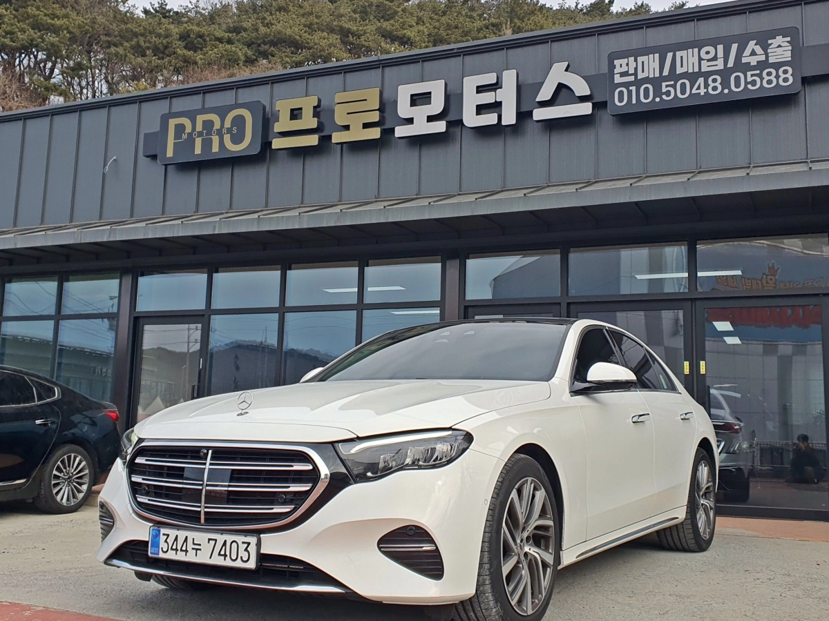 MERCEDES BENZ E-CLASS W214  2024