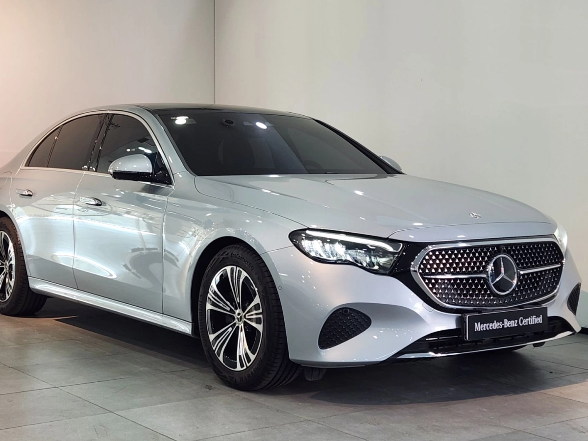 MERCEDES BENZ E-CLASS W214  2025