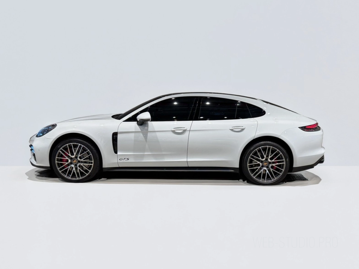 PORSCHE PANAMERA 971  2022