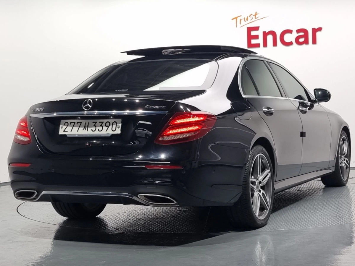 MERCEDES BENZ E-CLASS W213