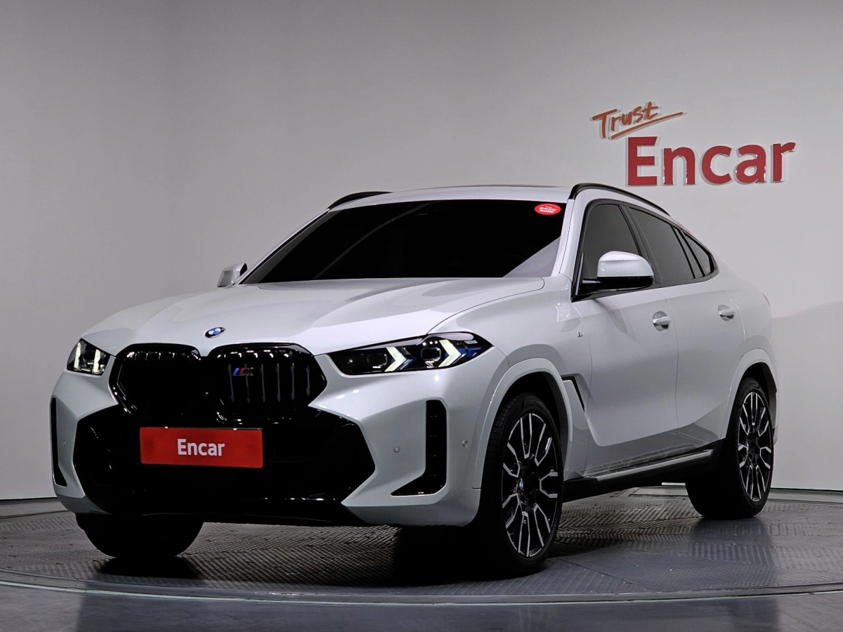 BMW X6 G06