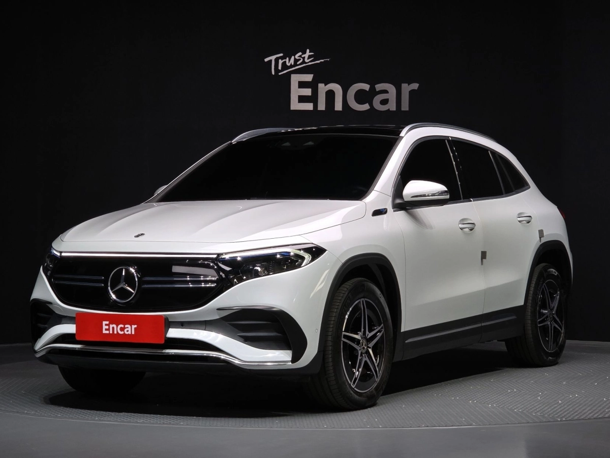 MERCEDES BENZ EQA H243  2022
