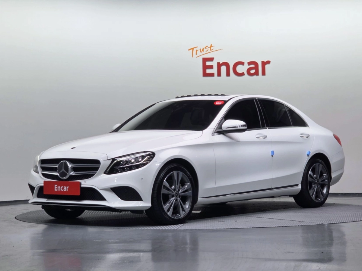 MERCEDES BENZ C-CLASS W205  2021