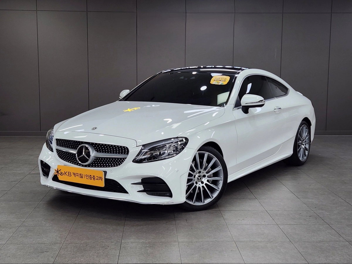 MERCEDES BENZ C-CLASS W205  2023