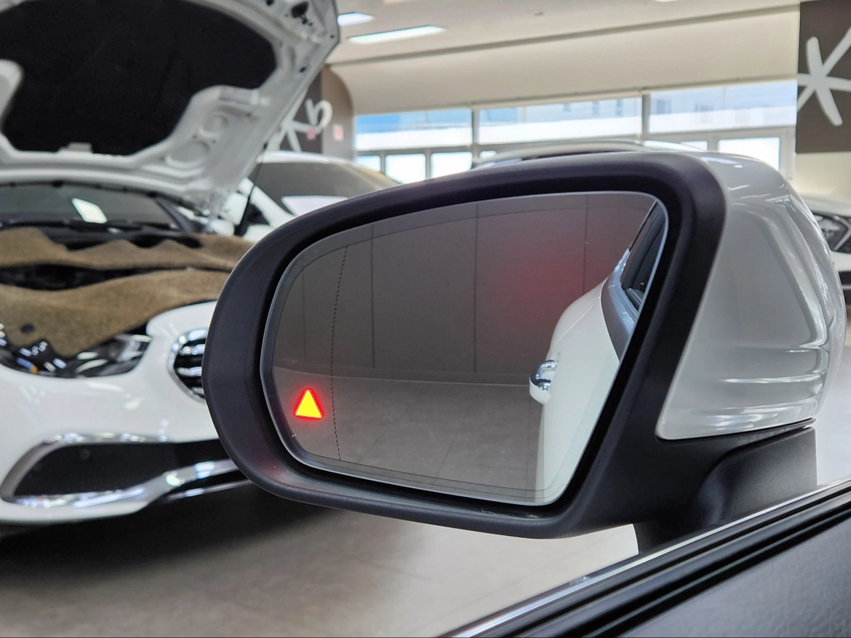 MERCEDES BENZ C-CLASS W205