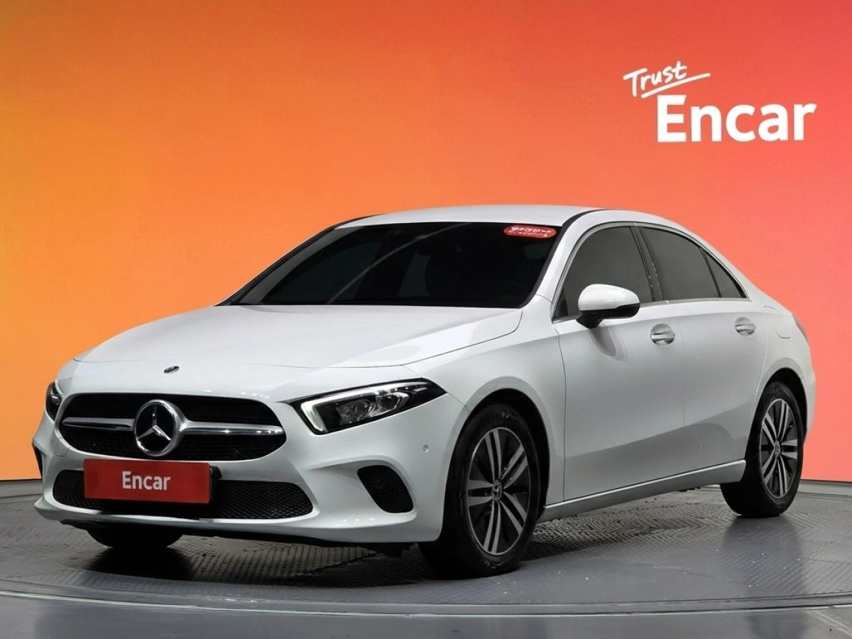 MERCEDES BENZ A-CLASS W177