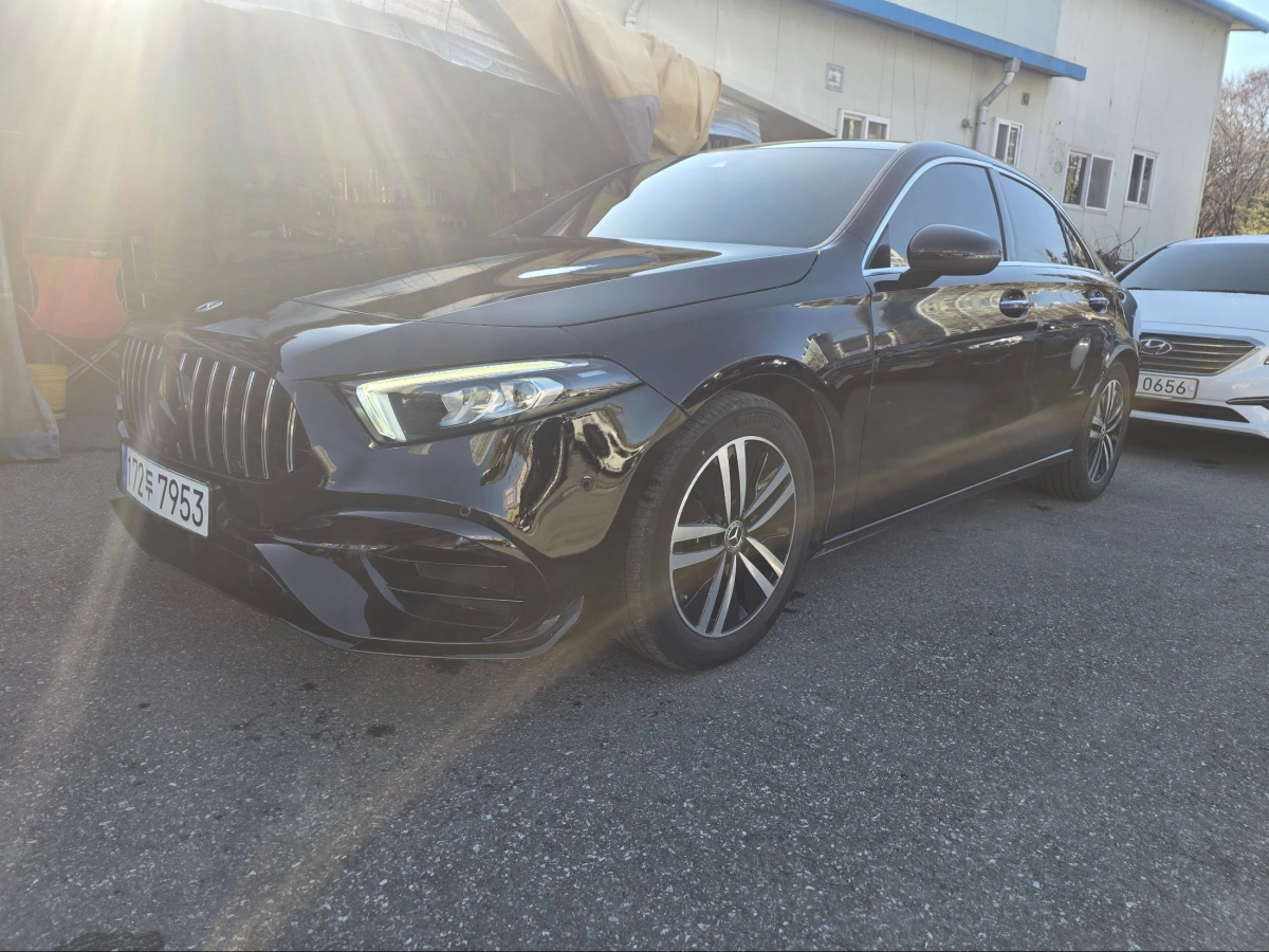 MERCEDES BENZ A-CLASS W177