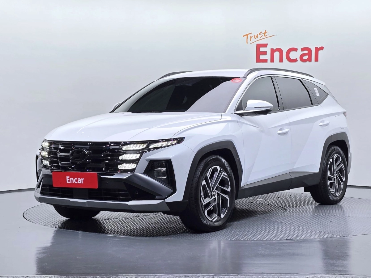 HYUNDAI TUCSON NX4 2025