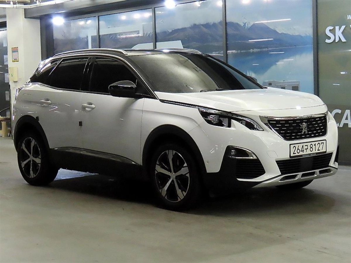 PEUGEOT 3008  2021