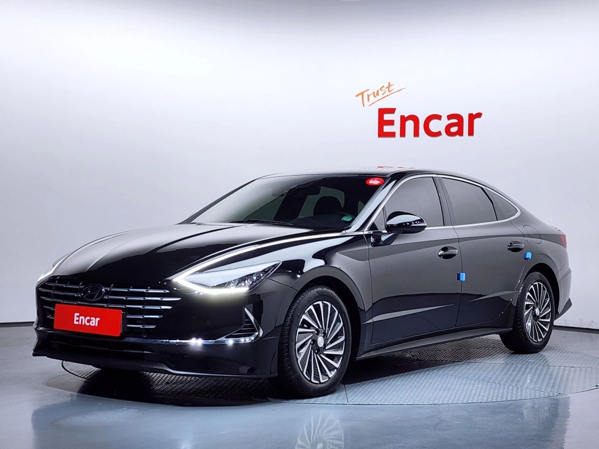 HYUNDAI SONATA HYBRID DN8  2023