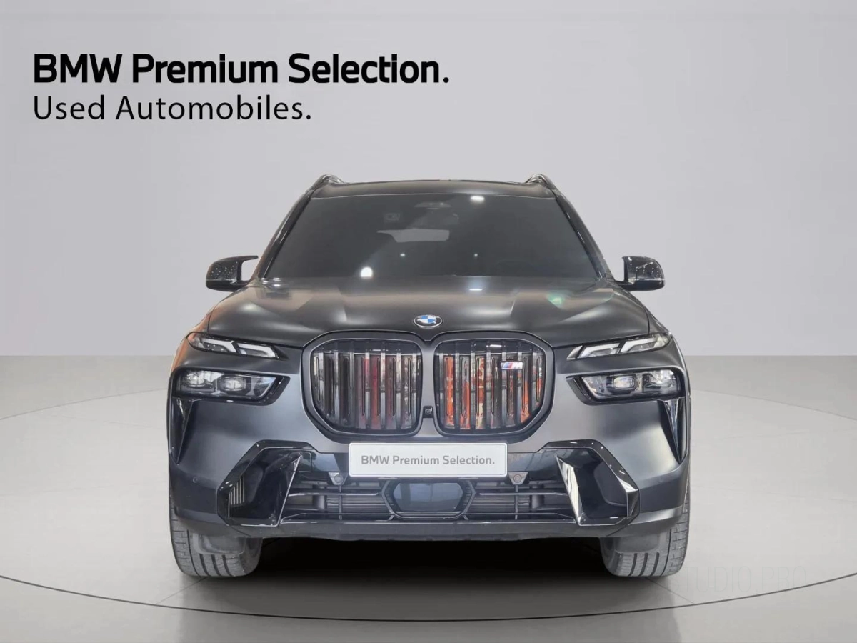 BMW X7 G07