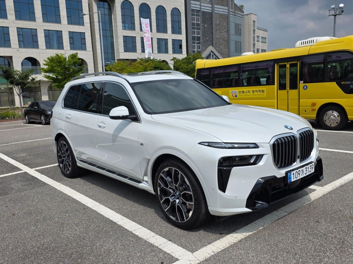 BMW X7 G07