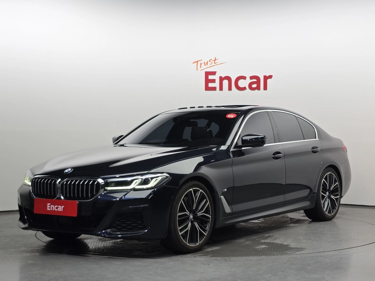 BMW 5-SERIES G30 2021