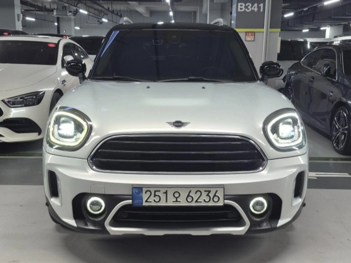 MINI COUNTRYMAN COOPER D  2021