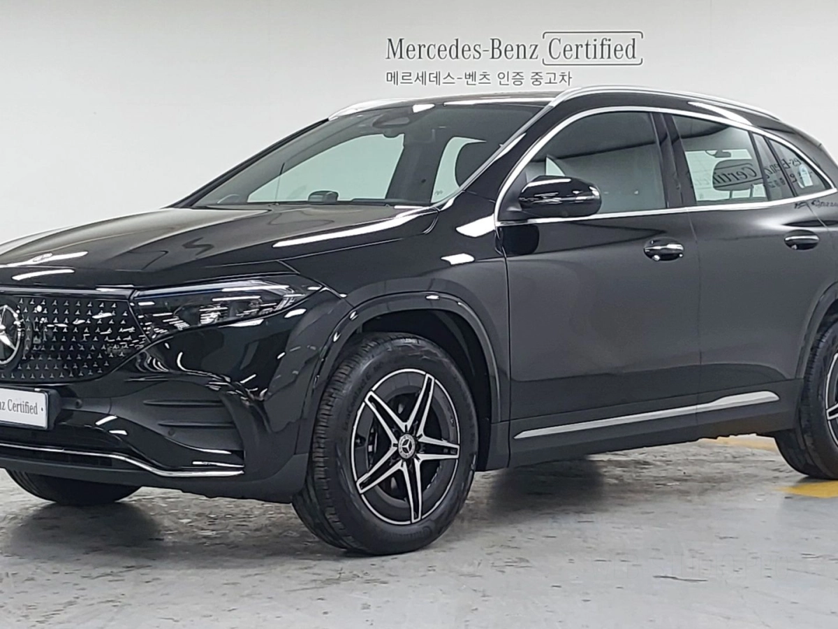 MERCEDES BENZ EQA H243  2025