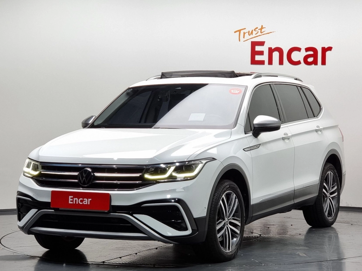 VOLKSWAGEN TIGUAN ALLSPACE