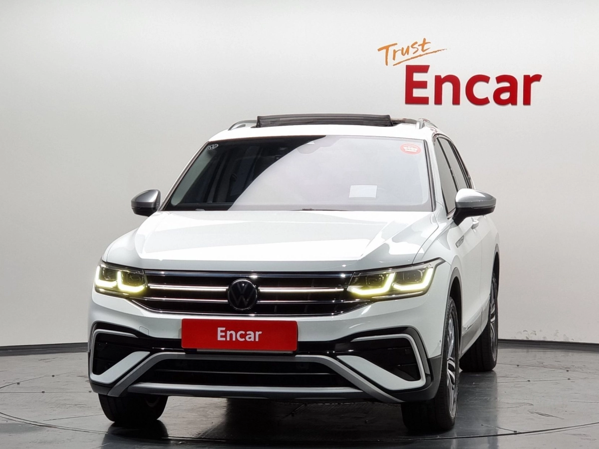 VOLKSWAGEN TIGUAN ALLSPACE