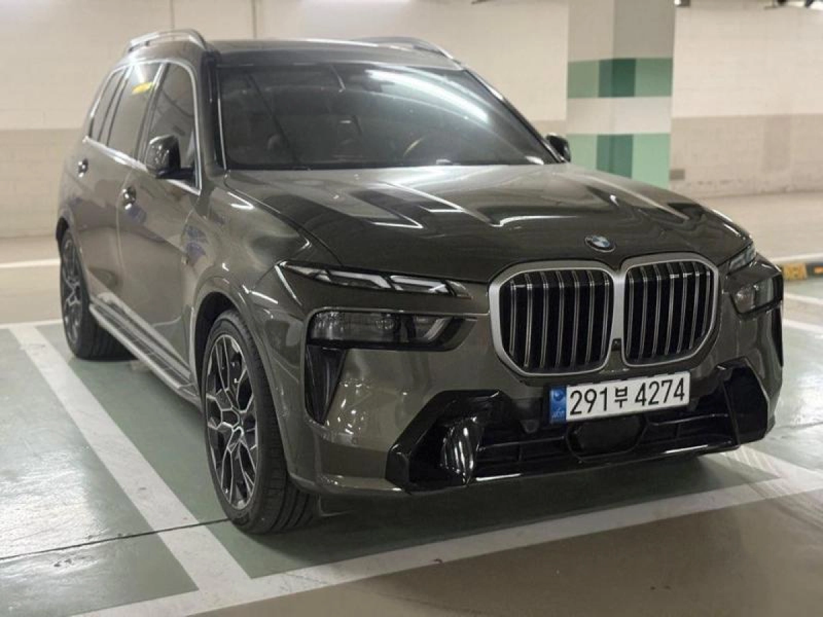 BMW X7 G07
