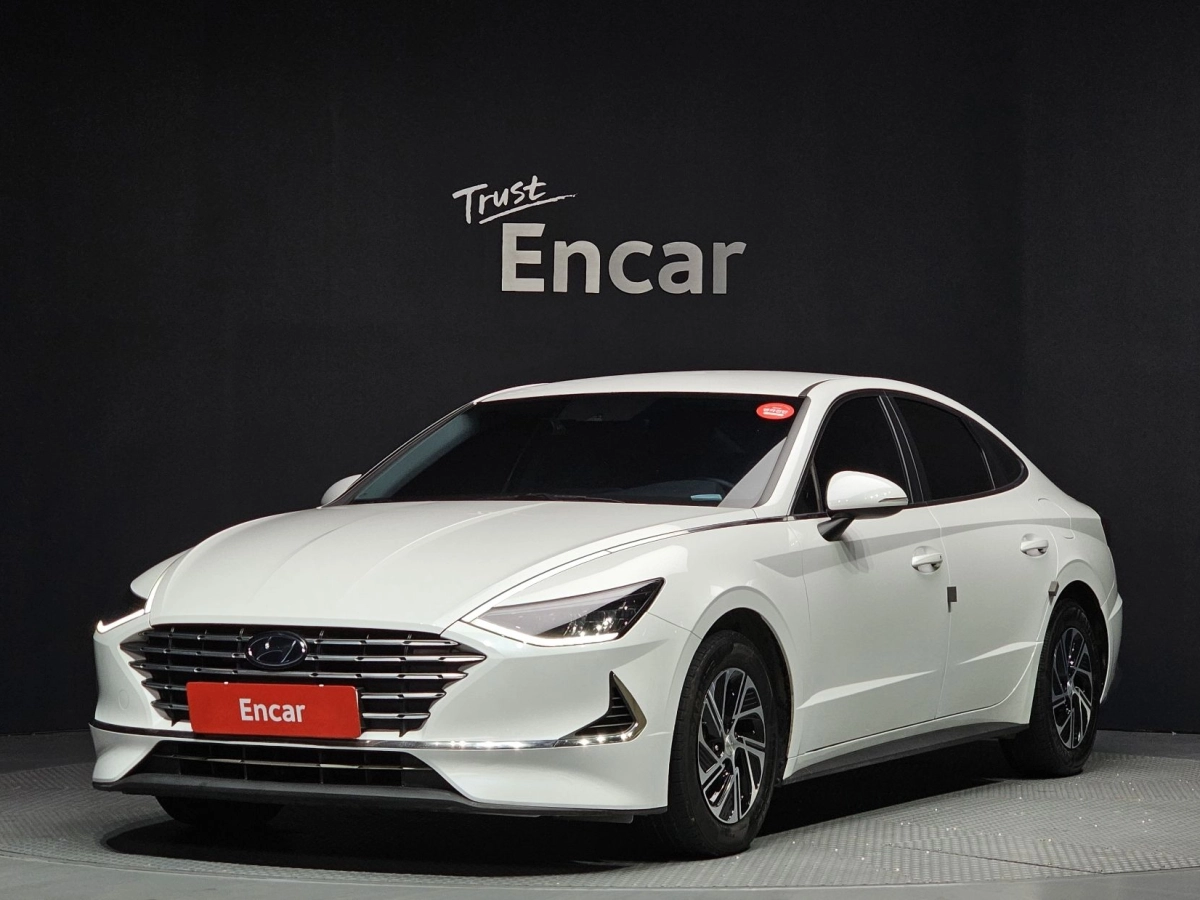 HYUNDAI SONATA HYBRID DN8 2021