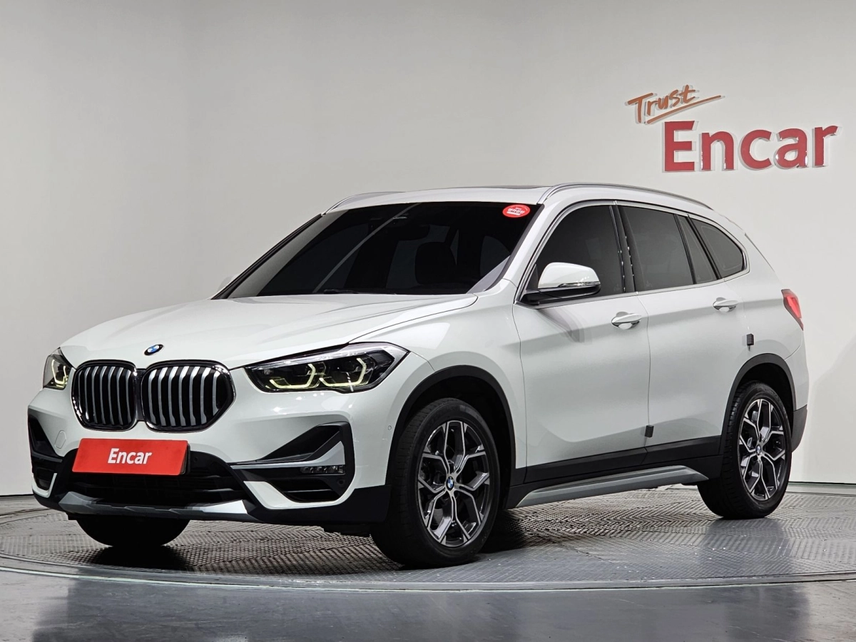 BMW X1 F48  2021