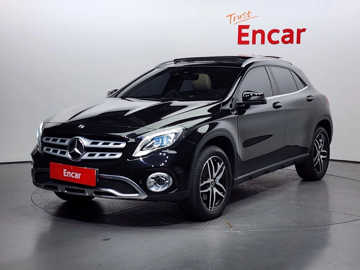 MERCEDES BENZ GLA-CLASS X156  2019
