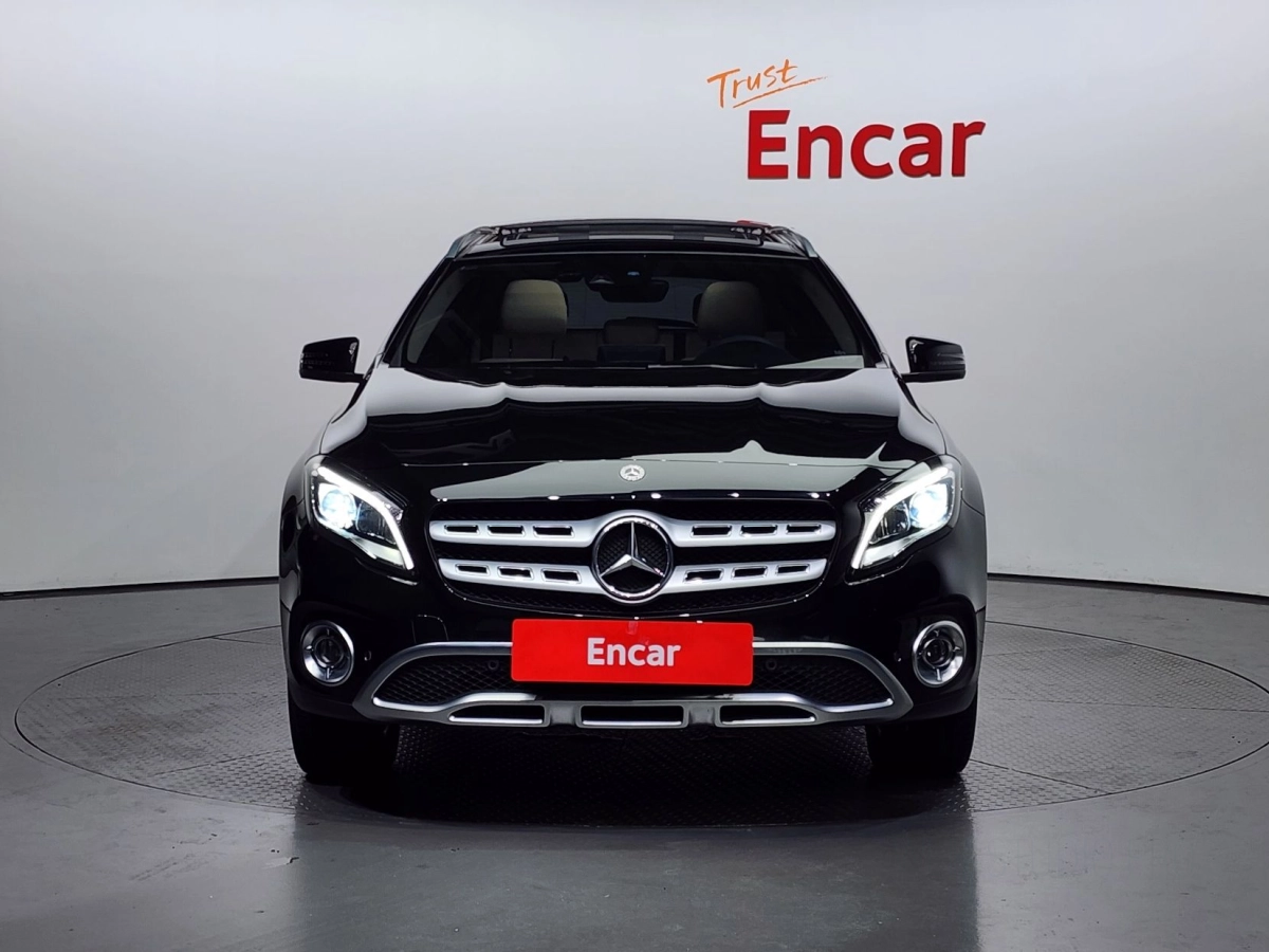 MERCEDES BENZ GLA-CLASS X156