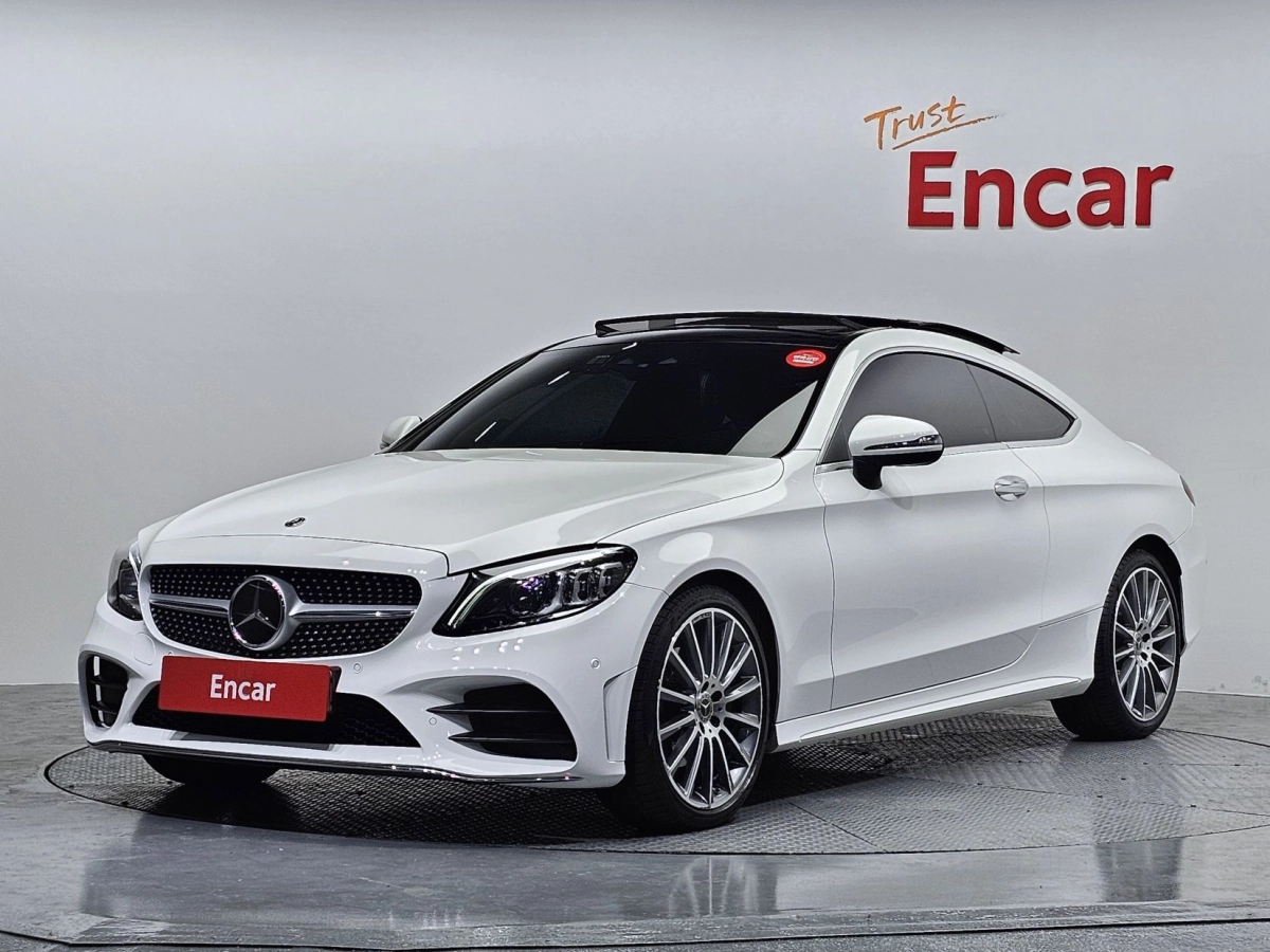 MERCEDES BENZ C-CLASS W205  2023