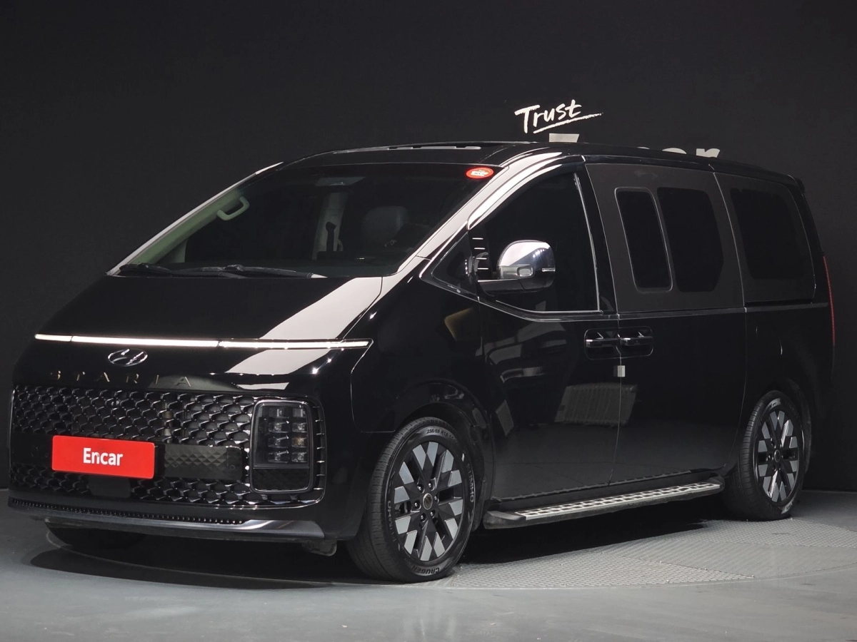 HYUNDAI STARIA 2022
