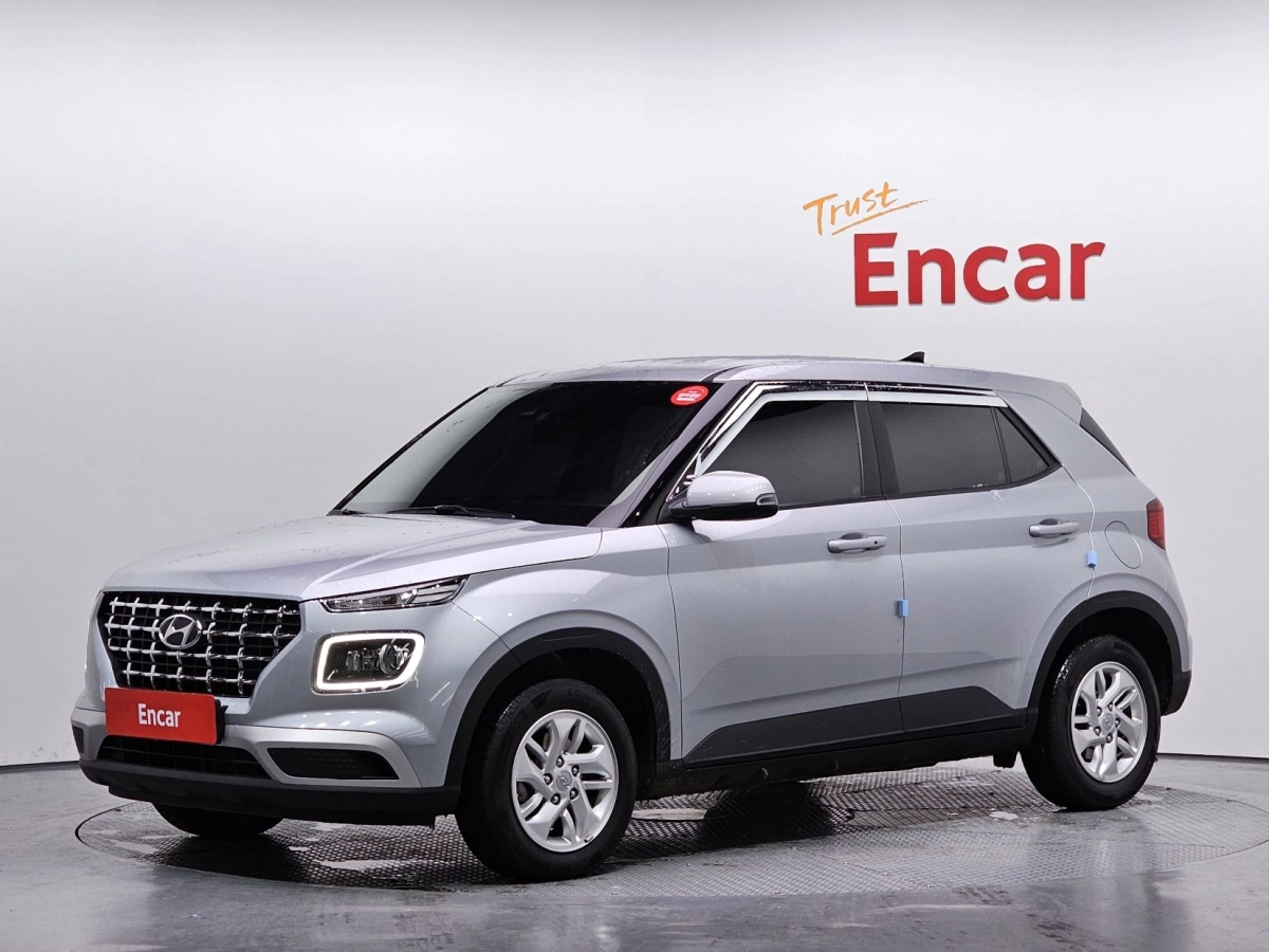 HYUNDAI VENUE  2021