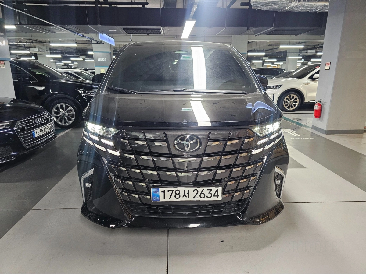 TOYOTA ALPHARD  2024