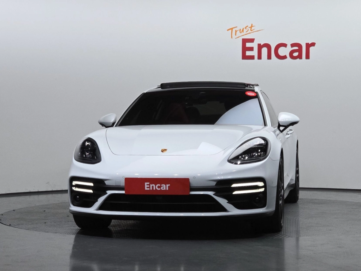 PORSCHE PANAMERA 971